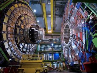 Φωτογραφία για Ξεκινά πάλι τη λειτουργία του ο μεγάλος επιταχυντής του CERN