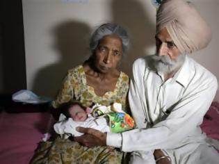 Φωτογραφία για Ινδή έγινε μητέρα στα 70 της!