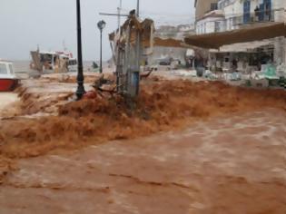 Φωτογραφία για Φθιώτιδα: «Κατακλυσμός» στη Γλύφα - Μέχρι τη θάλασσα έφτασαν οι λάσπες!