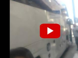 Φωτογραφία για Τουριστικό λεωφορείο «σφήνωσε» σε στενό της Ελούντας [video]