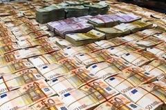 «Εγκεφαλικό» στα Φάρσαλα: Είδε στον τραπεζικό του λογαριασμό υπόλοιπο... 2 δισ. ευρώ!