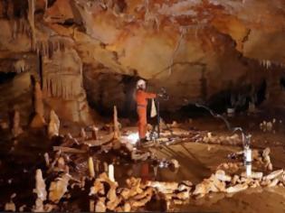 Φωτογραφία για Αινιγματικές κατασκευές των Νεάντερταλ ανακαλύφθηκαν σε γαλλικό σπήλαιο