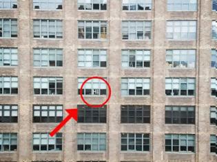 Φωτογραφία για Ο “πόλεμος” των Post-it στα παράθυρα δύο εταιρειών!