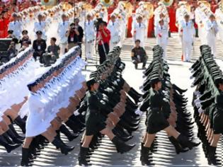 Φωτογραφία για Παρέλαση προσφέρει εντυπωσιακό θέαμα στην Κίνα! [video]