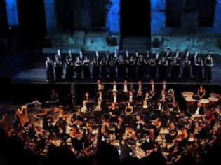 Φωτογραφία για Συναυλία της Συμφωνικής Ορχήστρας και Χορωδίας του Δήμου Αθηναίων στο αίθριο του Μουσείου Μπενάκη
