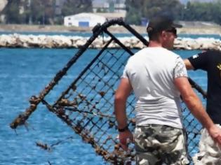 Φωτογραφία για Οι Loutraki Divers καθάρισαν το βυθό στο λιμάνι του Ναυπλίου [photos]
