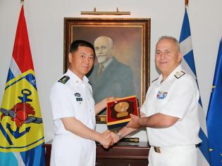 Φωτογραφία για Επίσκεψη Αντιπροσωπείας Πολεμικού Ναυτικού Κίνας στο ΓΕΕΘΑ