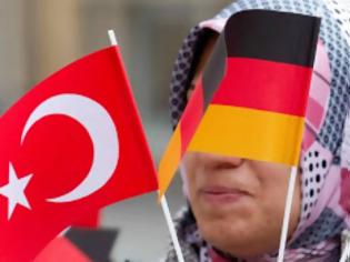 Φωτογραφία για Η Γερμανία δεν μπορεί να προστατεύσει βουλευτές τουρκικής καταγωγής αν ταξιδέψουν στην Τουρκία