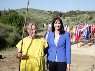 Φωτογραφία για Στην 6η Σύγχρονη Νεμεάδα η κα Έλενα Κουντουρά για την προώθηση του πολιτιστικού και αθλητικού τουρισμού και την προβολή της Ελλάδας