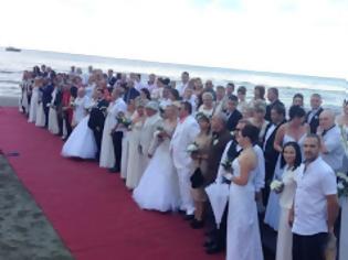 Φωτογραφία για Εξήντα ζευγάρια Ισραηλινών και Ρώσων παντρεύτηκαν χθες στη Λάρνακα