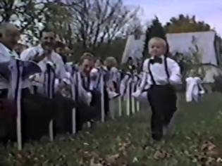 Φωτογραφία για Ξεκαρδιστικές στιγμές σε γάμους με πρωταγωνιστές μοναδικούς μπόμπιρες! [video]