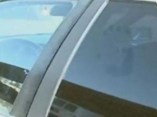 Φωτογραφία για ΤΡΑΓΩΔΙΑ - Πατέρας άφησε δύο νήπια να πεθάνουν από τη ζέστη στο αυτοκίνητο