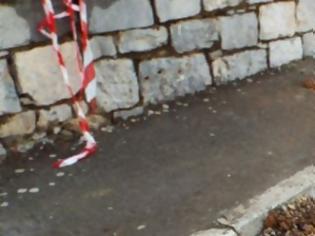 Φωτογραφία για Κακοκαιρία – Η επόμενη μέρα: Μικρή καθίζηση σε δρόμο της Τρίπολης