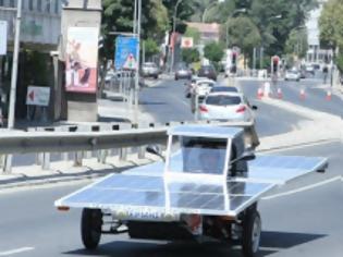 Φωτογραφία για Εντυπωσίασε ο αγώνας ηλιακών οχημάτων στη Λευκωσία