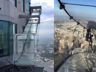 Φωτογραφία για Skyslide: Μια βόλτα στο κενό με απίστευτη θέα! [photos]