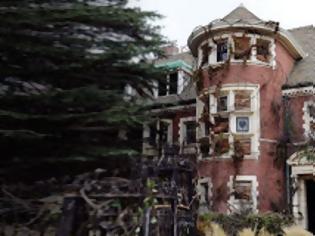 Φωτογραφία για Ανατριχιαστικό! Δείτε πώς είναι μέσα το ΠΡΑΓΜΑΤΙΚΟ σπίτι των φόνων από τη σειρά American Horror Story [photos]