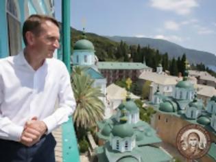 Φωτογραφία για 8656 - Φωτογραφίες και βίντεο από την επίσκεψη του Προέδρου της Ρωσικής Δούμα στο Ρωσικό μοναστήρι του Αγίου Όρους