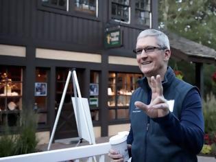 Φωτογραφία για Ο Tim Cook παραβρίσκεται στην συγκέντρωση της Sun Valley μαζί με άλλους δισεκατομμυριούχους