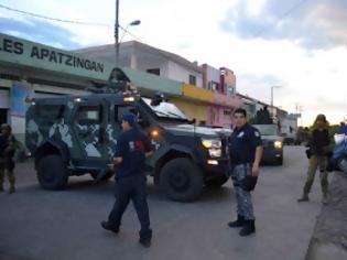 Φωτογραφία για Μεξικό: Ένοπλοι εισέβαλαν σε σπίτια και σκότωσαν 14 ανθρώπους