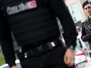 Φωτογραφία για ΣΟΚ στην Τουρκία: 17χρονος σκότωσε 3 αστυνομικούς και...