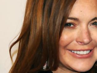 Φωτογραφία για Η Lindsay Lohan και ο αρραβωνιαστικός πήγαν για camping! [photos]