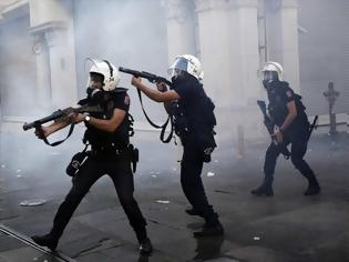Φωτογραφία για Εισβολή από τις ειδικές δυνάμεις της Αστυνομίας στη σχολή Ικάρων της Τουρκίας!