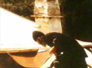 Φωτογραφία για 8732 - Ο Γέροντας Παΐσιος εγκαθίσταται στο Σταυρονικητιανό Κελλί του Τιμίου Σταυρού
