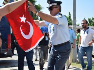 Φωτογραφία για Οι καταθέσεις των 8 Τούρκων αξιωματικών και η τρανσέξουαλ που έκανε άνω κάτω τα δικαστήρια!
