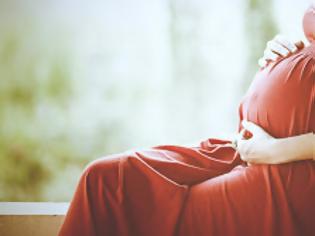 Φωτογραφία για Εγκυμοσύνη και ψυχολογικές μεταπτώσεις: «Γιατί τη μία κλαίω την άλλη γελάω;»