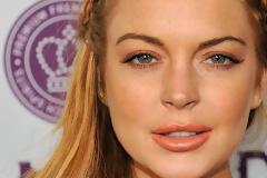 Είναι η Lindsay Lohan ΕΓΚΥΟΣ;