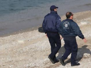 Φωτογραφία για Νεκρή η 80χρονη που ανασύρθηκε από τη θάλασσα στη Χαλκιδική - Προανάκριση και νεκροψία για τα αίτια του θανάτου της