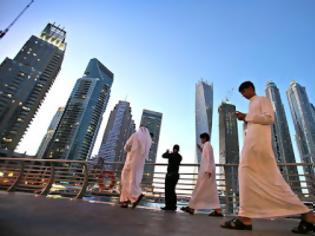 Φωτογραφία για Αποχωρούν επιχειρηματίες από το Ντουμπάι