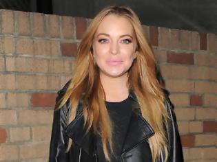 Φωτογραφία για Που πήγε διακοπές η Lindsay Lohan μετά το χωρισμό της; [photos]
