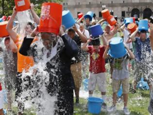 Φωτογραφία για Θυμάστε το Ice Bucket Challenge; Διαβάστε τι κερδίσαμε από την τρέλα του 2014...
