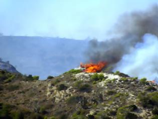 Φωτογραφία για Νέα πυρκαγιά στην Αττική! -  Η φωτιά εκδηλώθηκε σε περιοχή με ξερά χόρτα στο Μαραθώνα