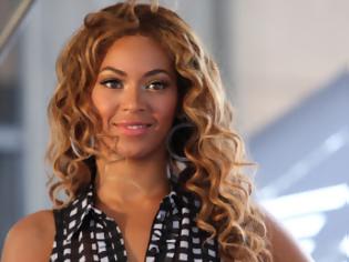 Φωτογραφία για Βαρκάδα πήγε η Beyonce με τον Jay-Z [photos]