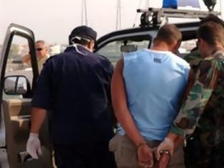Φωτογραφία για 13 άτομα συνελήφθησαν στο αεροδρόμιο Μυτιλήνης με πλαστά ταξιδιωτικά έγγραφα!