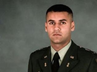 Φωτογραφία για Χουμαγιούν Kαν: Ο νεκρός μουσουλμάνος στρατιώτης που ενόχλησε τον Τραμπ