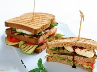 Φωτογραφία για Club sandwich με ψητά λαχανικά