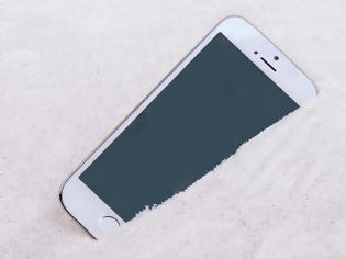 Φωτογραφία για Ένα iPhone πέφτει στην θάλασσα της Μάγχης και εντοπίζεται ένα μήνα αργότερα σε λειτουργική κατάσταση.