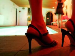 Φωτογραφία για Βραζιλία: Τον δικό τους αγώνα δίνουν οι ιερόδουλες - Ρεκόρ προφυλακτικών και λιπαντικών