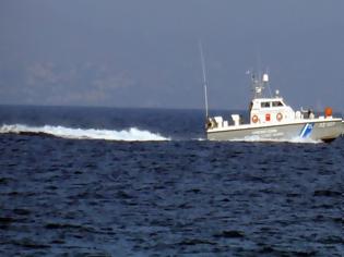 Φωτογραφία για Σύγκρουση δύο σκαφών πριν λίγη ώρα στα ανοιχτά της Αίγινας