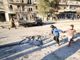 Φωτογραφία για 19 άμαχοι σκοτώθηκαν σε βομβαρδισμούς στο Χαλέπι - Δεκάδες είναι οι τραυματίες