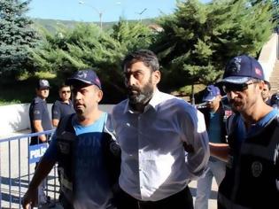 Φωτογραφία για Κύμα τρόμου στην Τουρκία – Δεκάδες συλλήψεις τα χαράματα