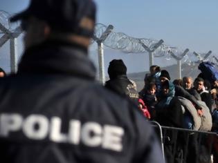 Φωτογραφία για Οι αστυνομικοί στην Κρήτη δεν επαρκούν για τη φιλοξενία προσφύγων