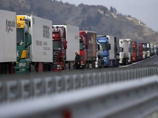 Φωτογραφία για Μεγάλο πρόστιμο για φορτηγά σε παράδρομους χωρίς άδεια - Αντιδρούν οι εκπρόσωποι των μεταφορικών εταιρειών