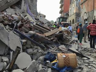 Φωτογραφία για Το αδιαχώρητο στο νοσοκομείο της πόλης Αματρίτσε στην Ιταλία μετά το σεισμό - Φόβοι για τουλάχιστον 10 νεκρούς