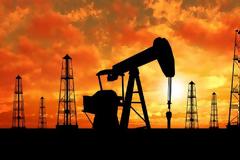 Διολισθαίνουν οι τιμές του πετρελαίου λόγω Ιράν και Ιράκ