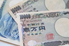 Το αδύναμο γιεν έδωσε μεγάλα κέρδη στον Nikkei