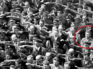 Φωτογραφία για ΑΥΤΗ είναι η ΤΡΑΓΙΚΗ ιστορία του ΜΟΝΑΔΙΚΟΥ στρατιώτη που δεν χαιρέτησε τον Χίτλερ... [photos]